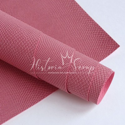 Переплетный кожзам с тиснением "Питон", цвет темно-розовый, 25х35 см